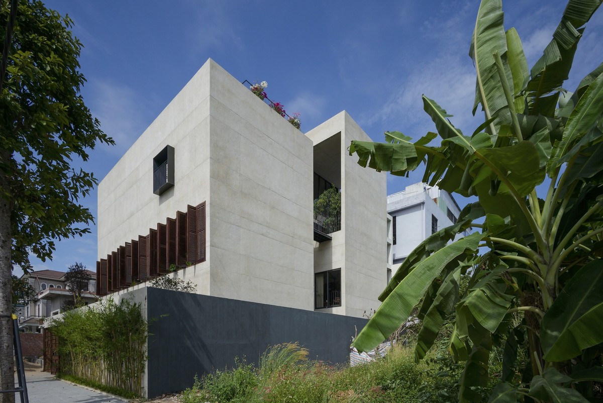 Thiết kế ấn tượng của biệt thự hướng Tây bên sông Hàn khiến nhiều người trầm trồ